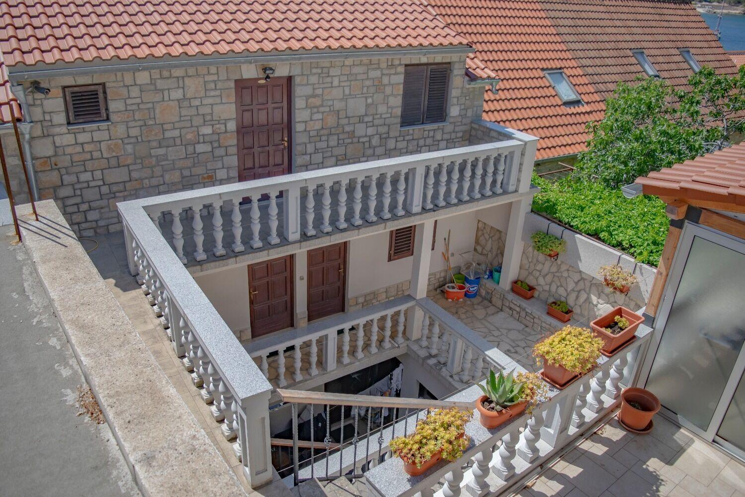 Apartments Daira Stomorska Exterior photo